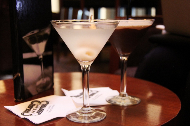 brasserie-LE ROURET-min_martini_bar_lychee_chocolate_alcohol_liquor_happy_hour_happy-910161